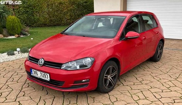 Auto při koupi 12/2020